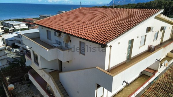 appartamento in vendita ad Alcamo in zona Alcamo Marina