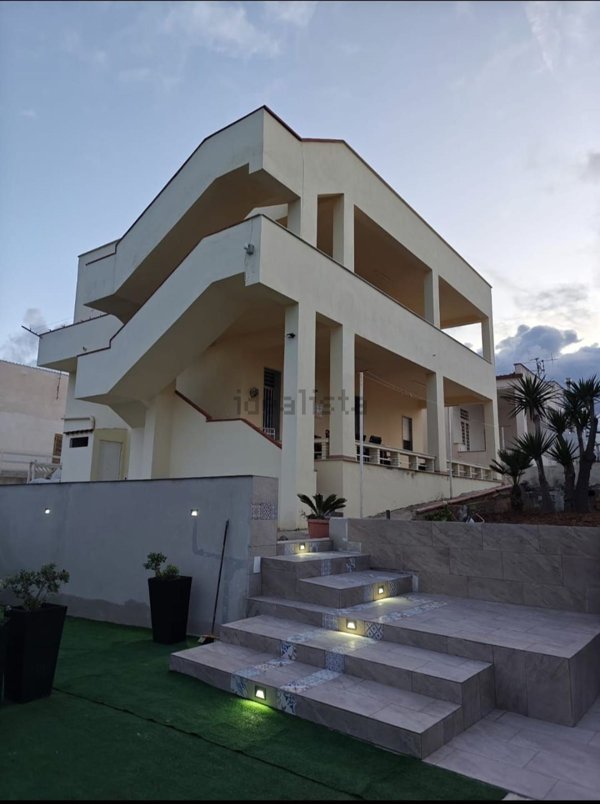 appartamento in vendita ad Alcamo in zona Alcamo Marina