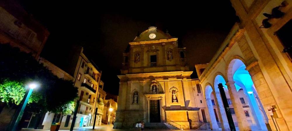 negozio in vendita ad Alcamo