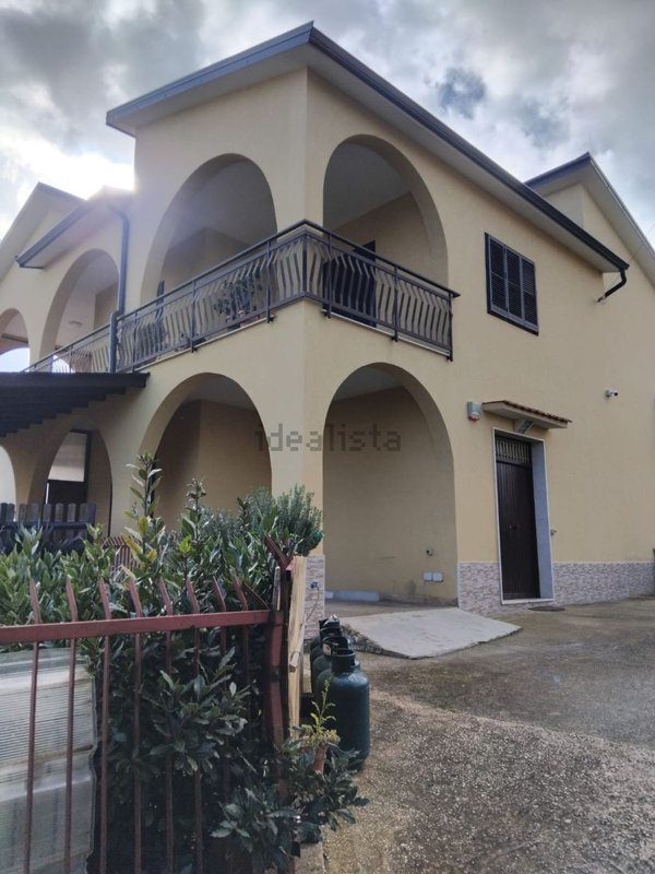 casa indipendente in vendita ad Alcamo