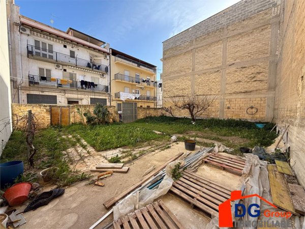 casa indipendente in vendita ad Alcamo in zona Centro Città