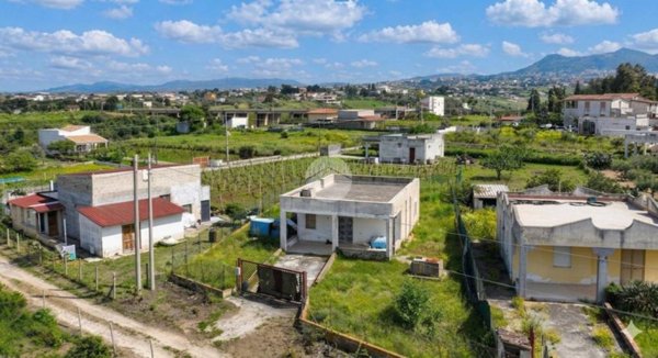 casa indipendente in vendita ad Alcamo in zona Alcamo Marina