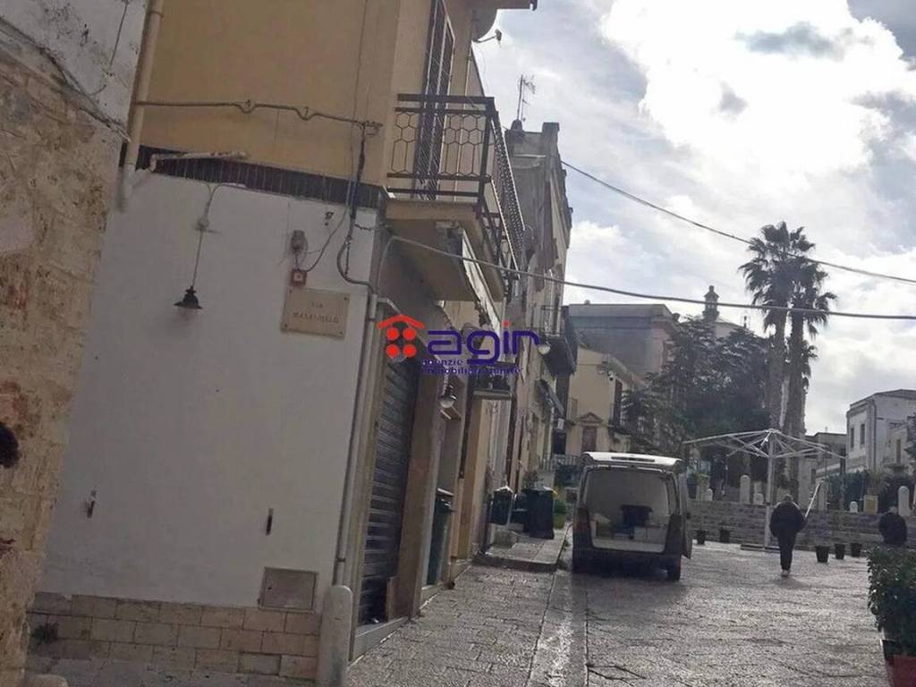 intera palazzina in vendita ad Alcamo in zona Centro Città