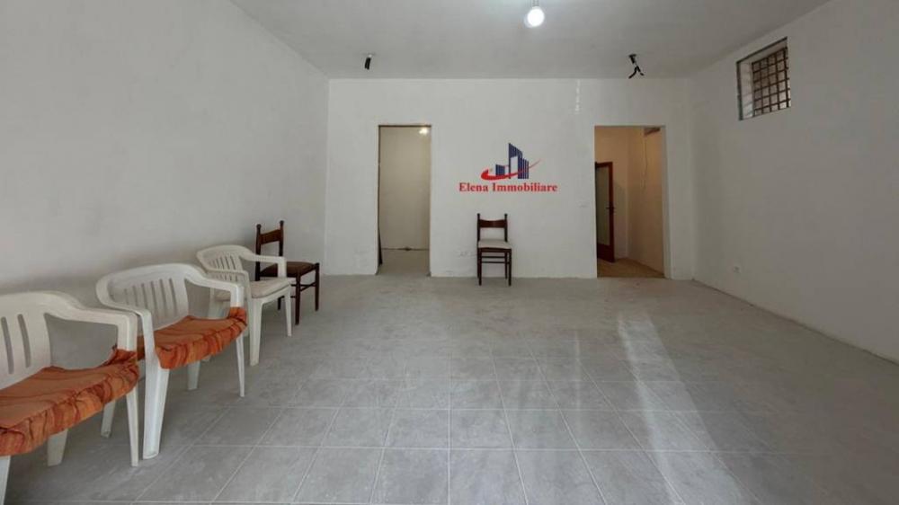 pentavano in vendita ad Alcamo in zona Centro Città