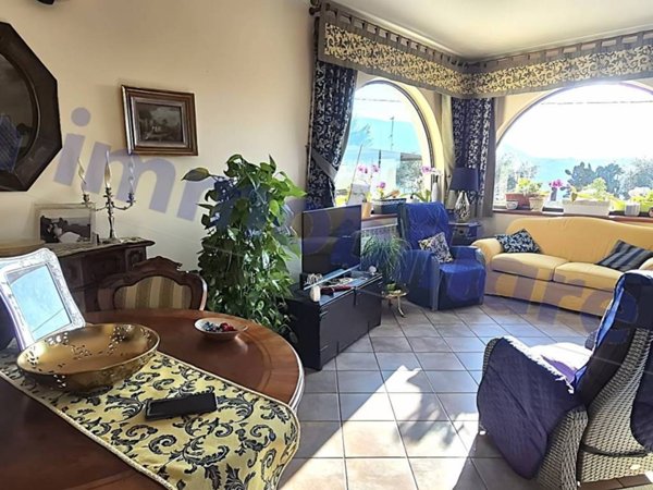casa indipendente in vendita ad Alcamo in zona Fico
