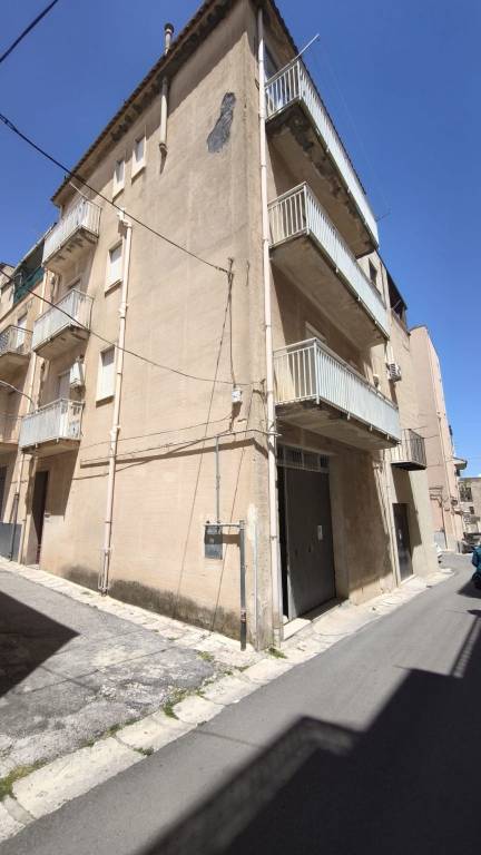 casa indipendente in vendita ad Alcamo