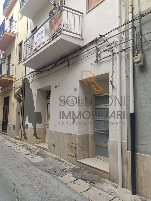 appartamento in vendita ad Alcamo in zona Centro Città