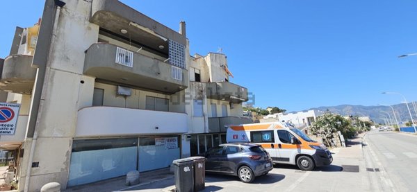 appartamento in vendita ad Alcamo in zona Alcamo Marina