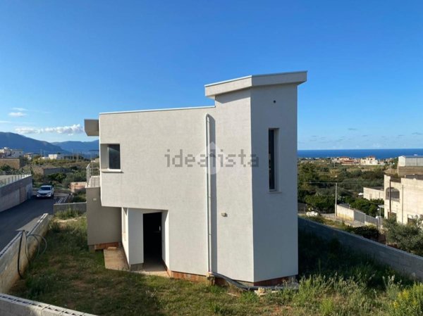 casa indipendente in vendita ad Alcamo