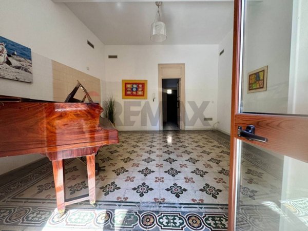 casa indipendente in vendita ad Alcamo in zona Centro Città