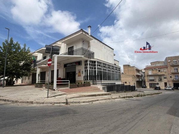 negozio in vendita ad Alcamo