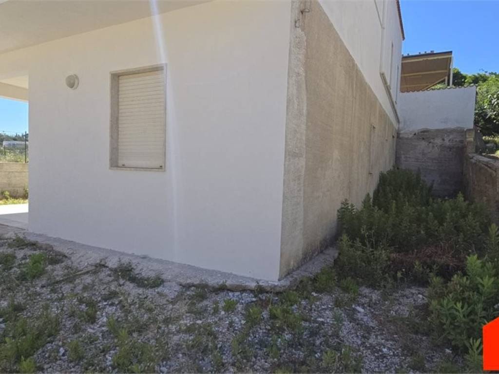 casa indipendente in vendita ad Alcamo in zona Alcamo Marina