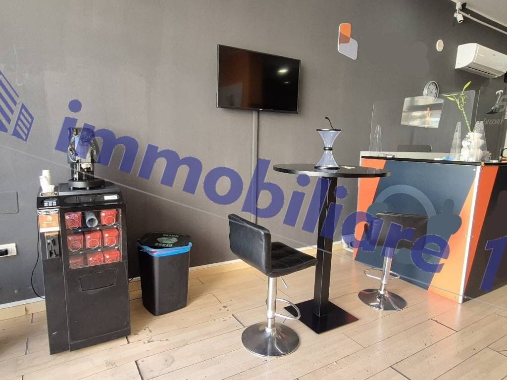 negozio in vendita ad Alcamo