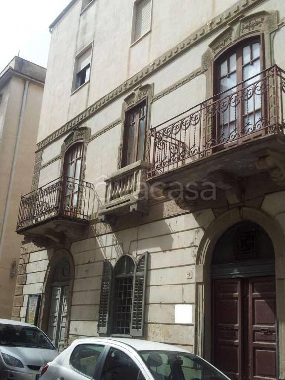 appartamento in vendita ad Alcamo in zona Centro Città