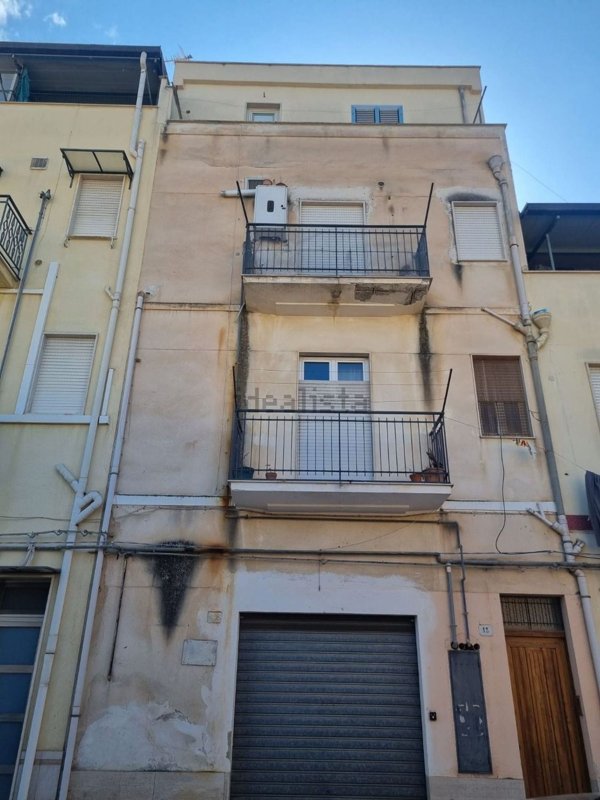 appartamento in vendita ad Alcamo in zona Centro Città
