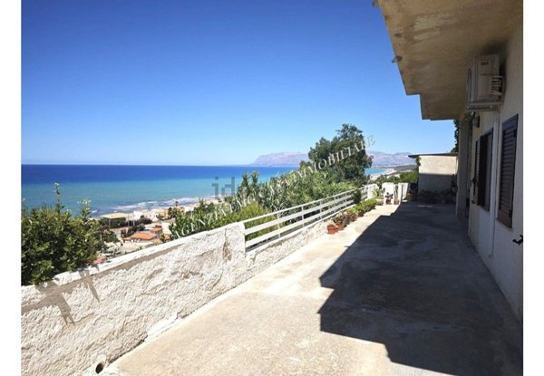 appartamento in vendita ad Alcamo in zona Alcamo Marina