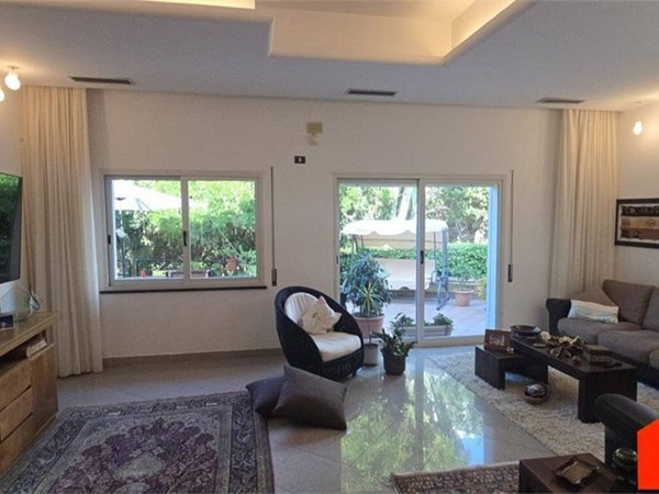 casa indipendente in vendita ad Alcamo in zona Alcamo Marina