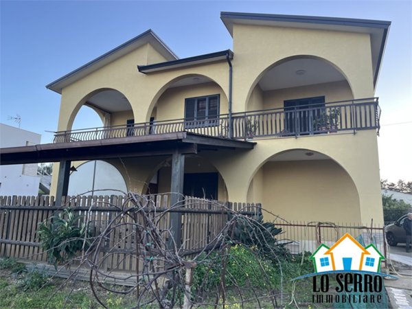 casa indipendente in vendita ad Alcamo