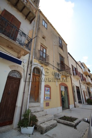 casa indipendente in vendita ad Alcamo