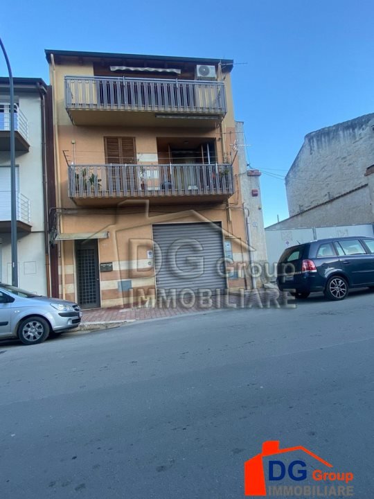 appartamento in vendita ad Alcamo in zona Centro Città