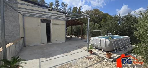 casa indipendente in vendita ad Alcamo in zona Alcamo Marina