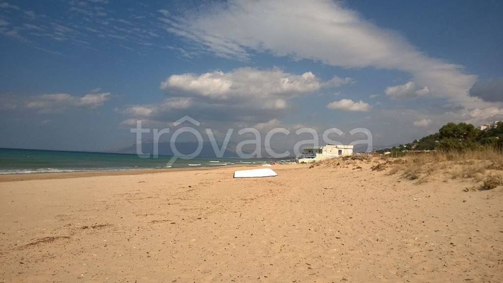 appartamento in vendita ad Alcamo in zona Alcamo Marina