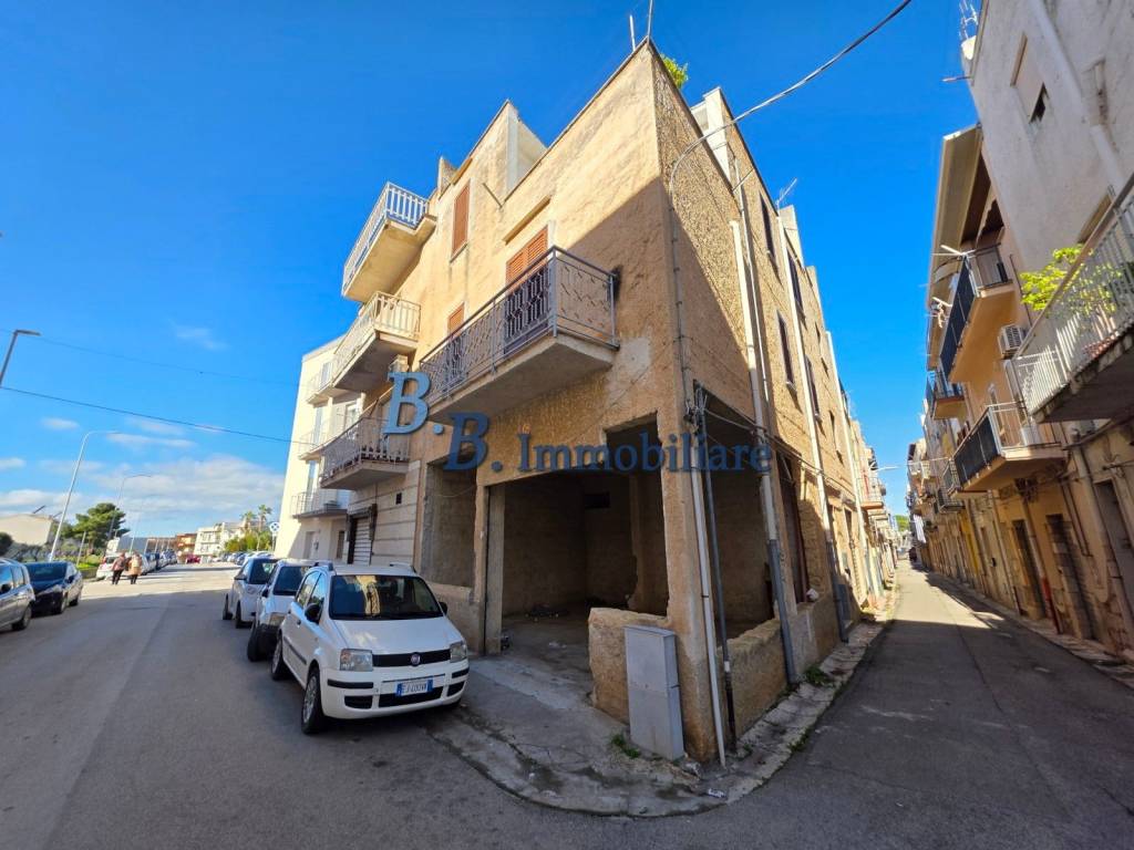 casa indipendente in vendita ad Alcamo