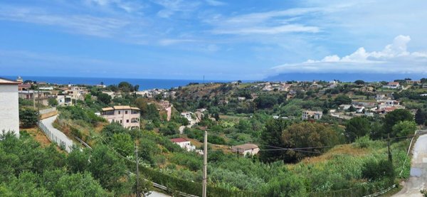 casa indipendente in vendita ad Alcamo in zona Alcamo Marina