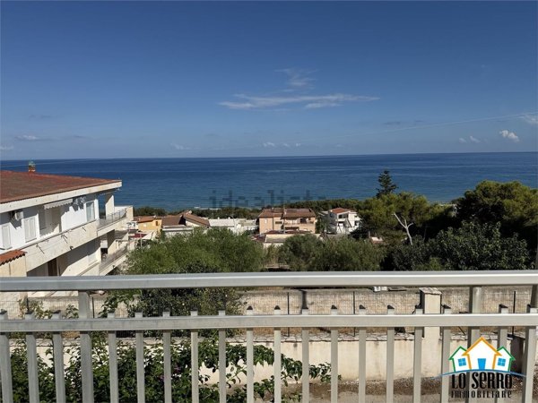 casa indipendente in vendita ad Alcamo in zona Alcamo Marina