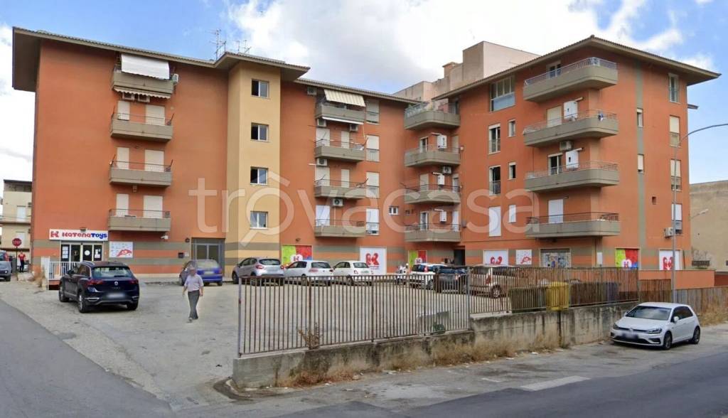 box auto in vendita ad Alcamo in zona Centro Città