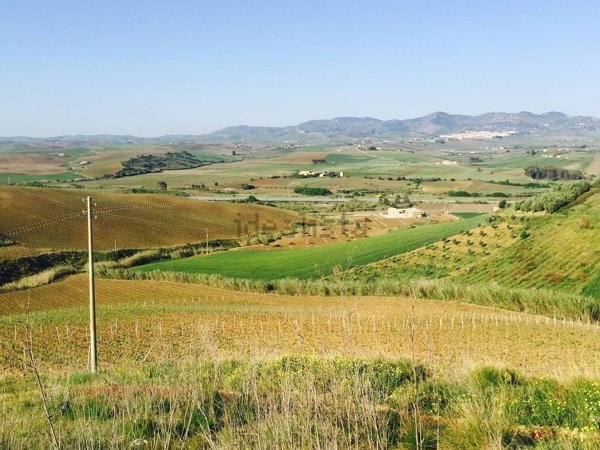 terreno in vendita ad Alcamo in zona Fico