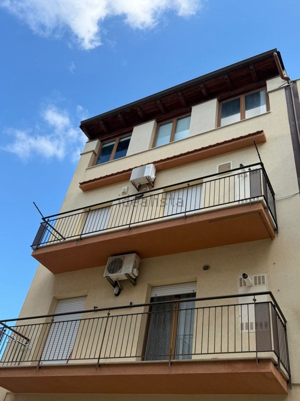 appartamento in vendita ad Alcamo in zona Centro Città