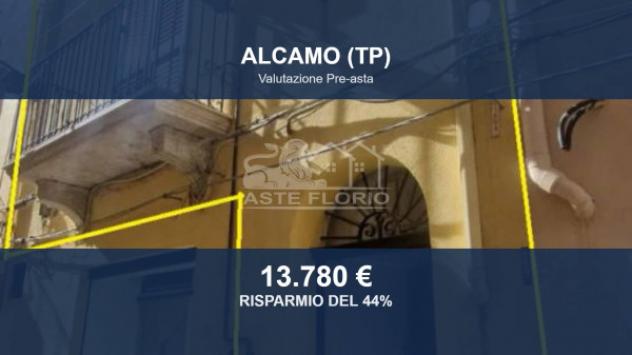 locale commerciale in vendita ad Alcamo in zona Centro Città