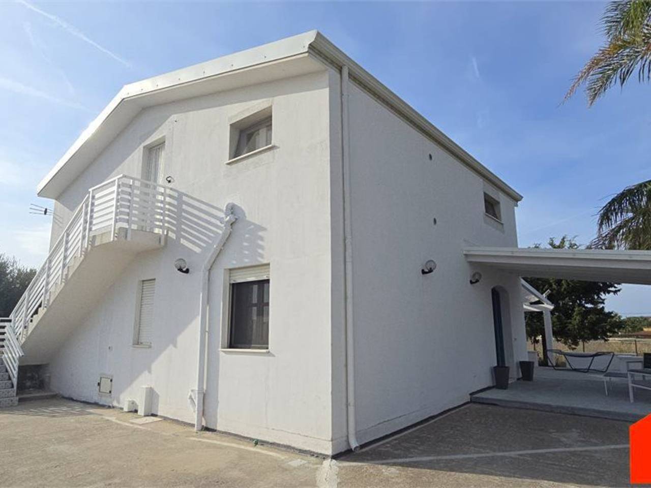 casa indipendente in vendita ad Alcamo in zona Alcamo Marina