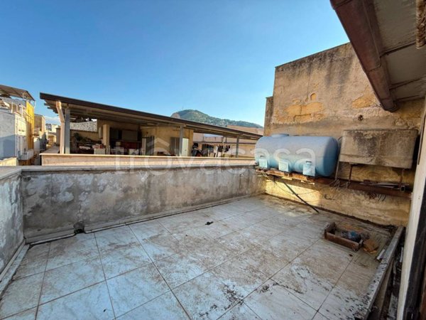 casa indipendente in vendita ad Alcamo in zona Centro Città