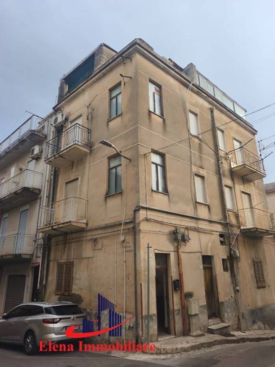 appartamento in vendita ad Alcamo in zona Centro Città