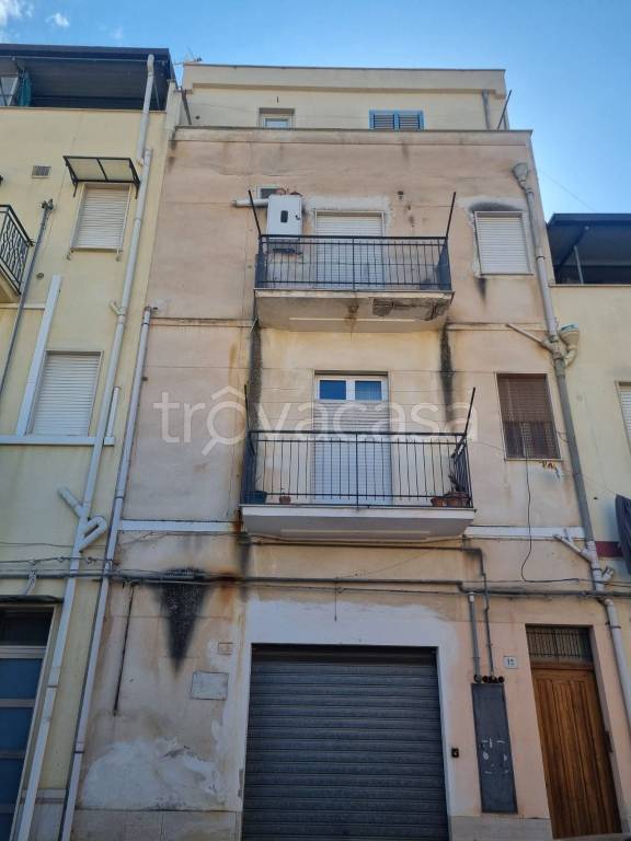 appartamento in vendita ad Alcamo in zona Centro Città