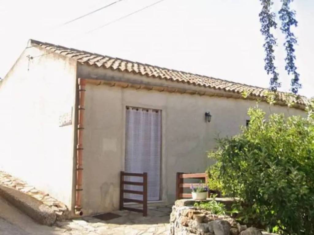 casa indipendente in vendita a Buseto Palizzolo