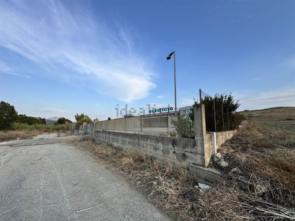 capannone in vendita a Buseto Palizzolo