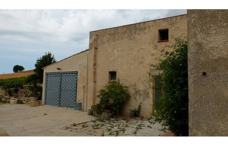 casa indipendente in vendita a Buseto Palizzolo in zona Pianoneve