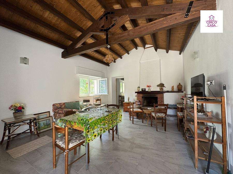 casa indipendente in vendita a Buseto Palizzolo in zona Pianoneve