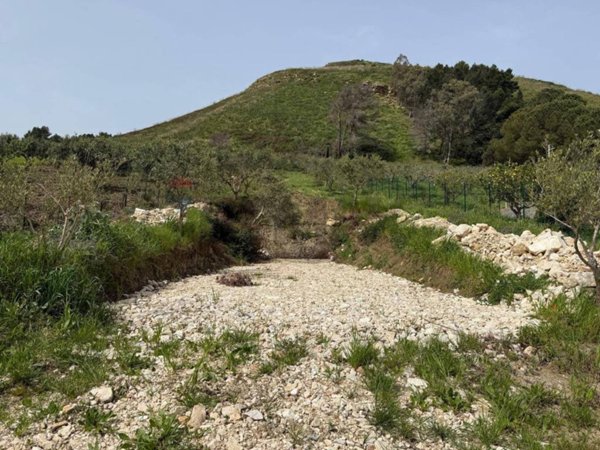 terreno edificabile in vendita a Buseto Palizzolo