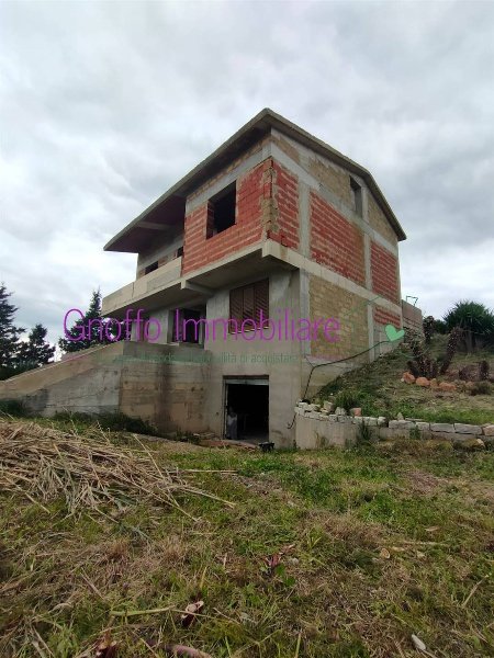 casa indipendente in vendita a Buseto Palizzolo