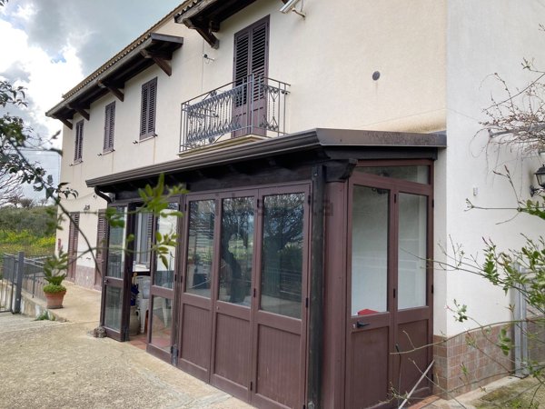 casa indipendente in vendita a Buseto Palizzolo