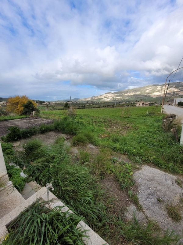 casa indipendente in vendita a Buseto Palizzolo
