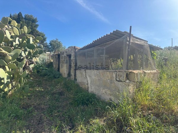 casa indipendente in vendita a Buseto Palizzolo