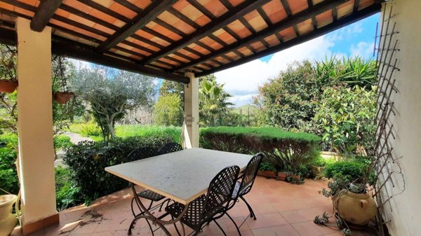 casa indipendente in vendita a Buseto Palizzolo