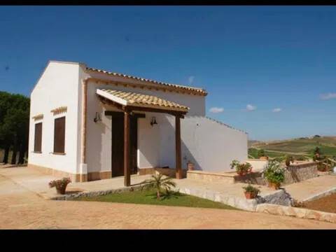 casa indipendente in vendita a Buseto Palizzolo in zona Bruca