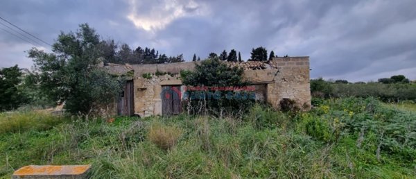 casa indipendente in vendita a Buseto Palizzolo in zona Badia
