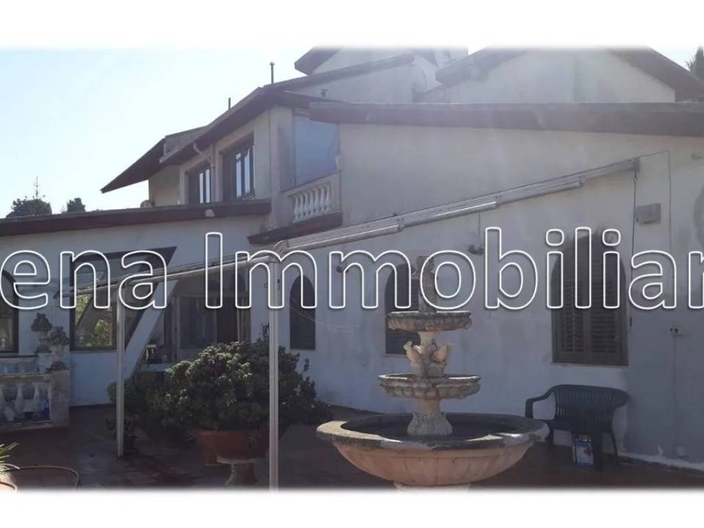 casa indipendente in vendita a Calatafimi-Segesta in zona Sasi